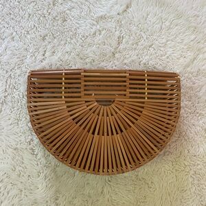 Wicker basket bag